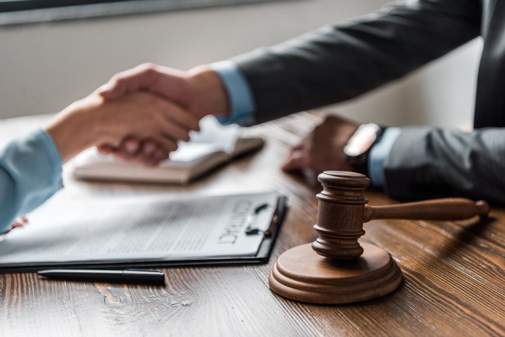 Des Moines hit and run accident attorney