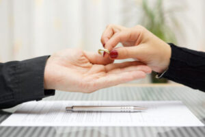 Divorce Lawyer Des Moines, IA